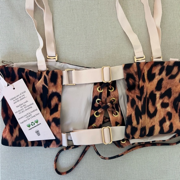 HAH Large Leopard swim top - Picture 5 of 8